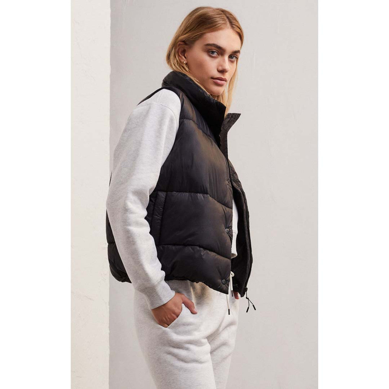 Just Right Women’s Puffer Vest - Black - Z- SUPPLY