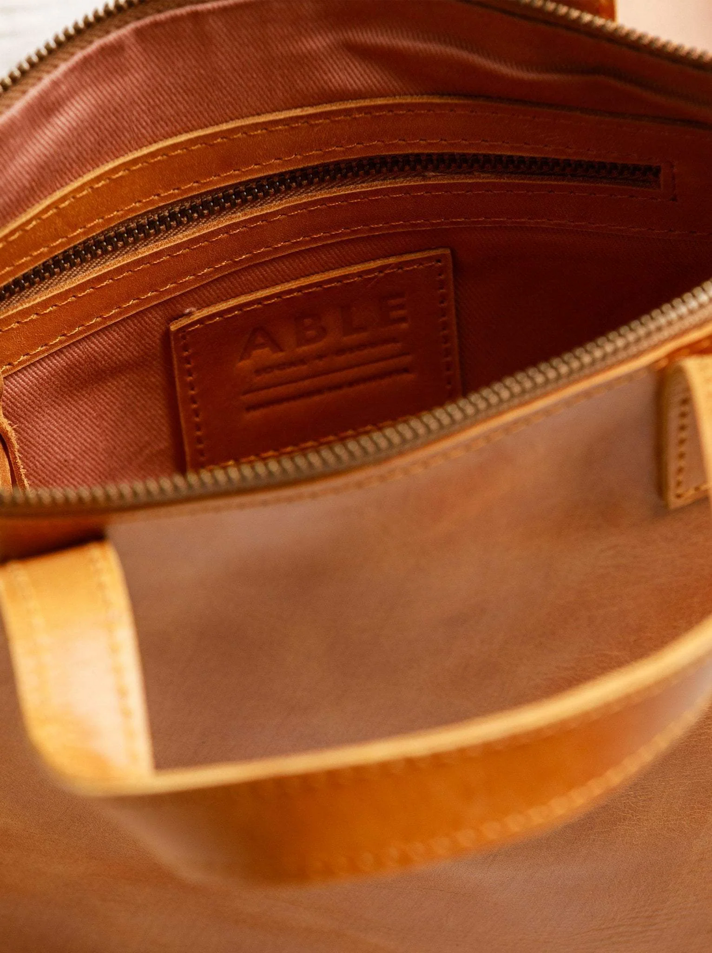 ABLE Abera convertible backpack